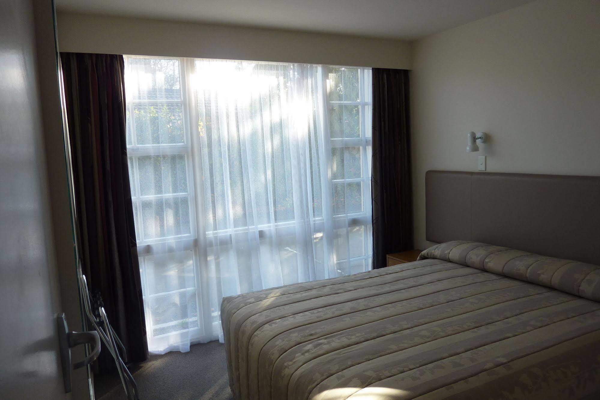 Colonial Inn Motel Christchurch Luaran gambar