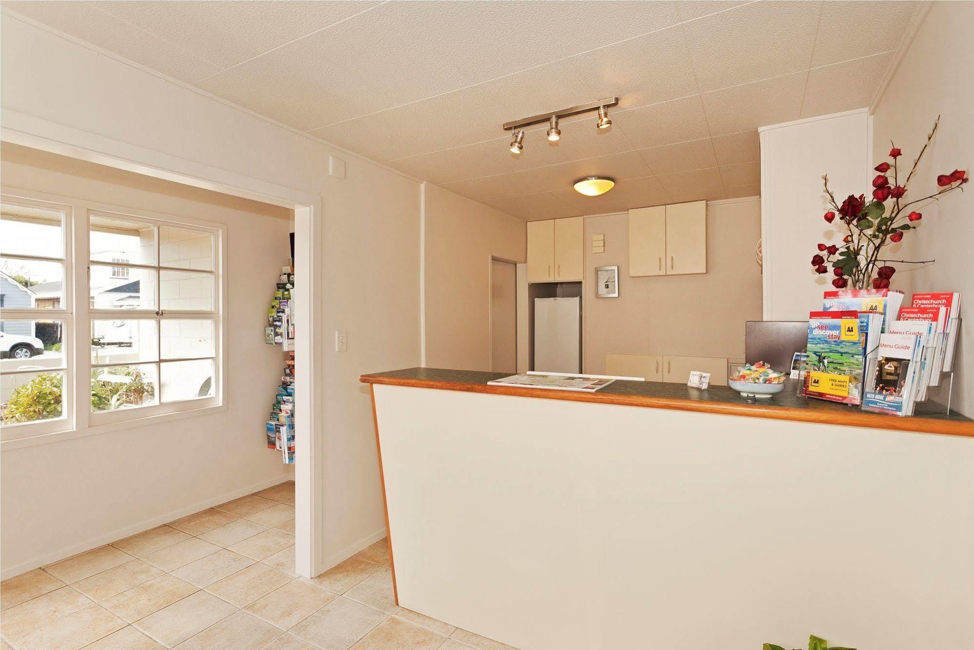 Colonial Inn Motel Christchurch Luaran gambar